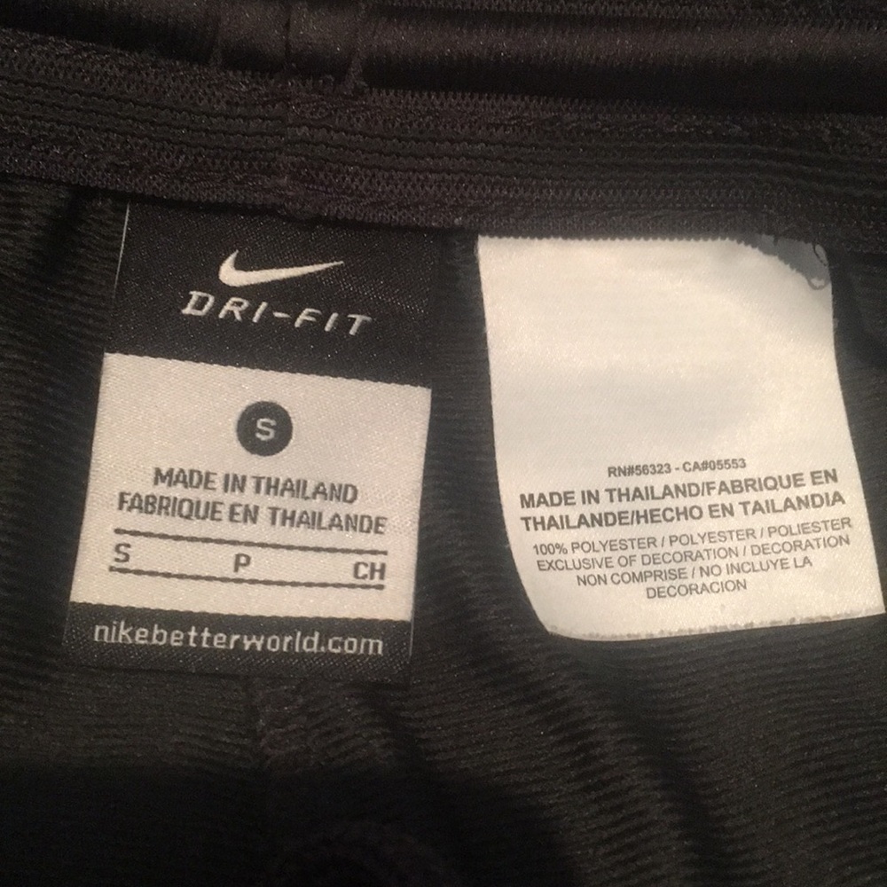 🎈SALE! Nike Dri-Fit Shorts - Picture 6 of 6